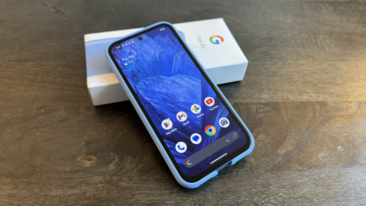 Review: The Google Pixel 8 Might Still Be a Better Value Than the 8a
